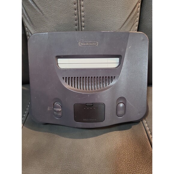 Nintendo 64 N64 Console with Jumper Pak, Power and AV Cords, and Controller - Picture 6 of 12